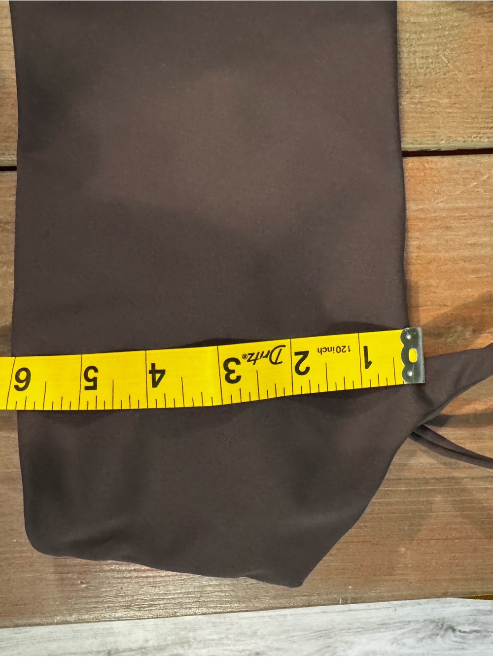ALO Yoga Brown Slim-Strap Sports Bra - Picture 3 of 4